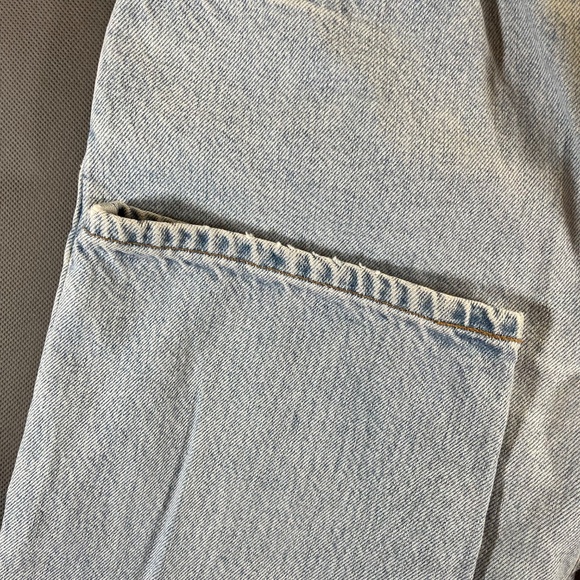 Vintage Levis 505 Jeans Mens Regular Fit Light Wash Denim 34 X 30 - Picture 7 of 10